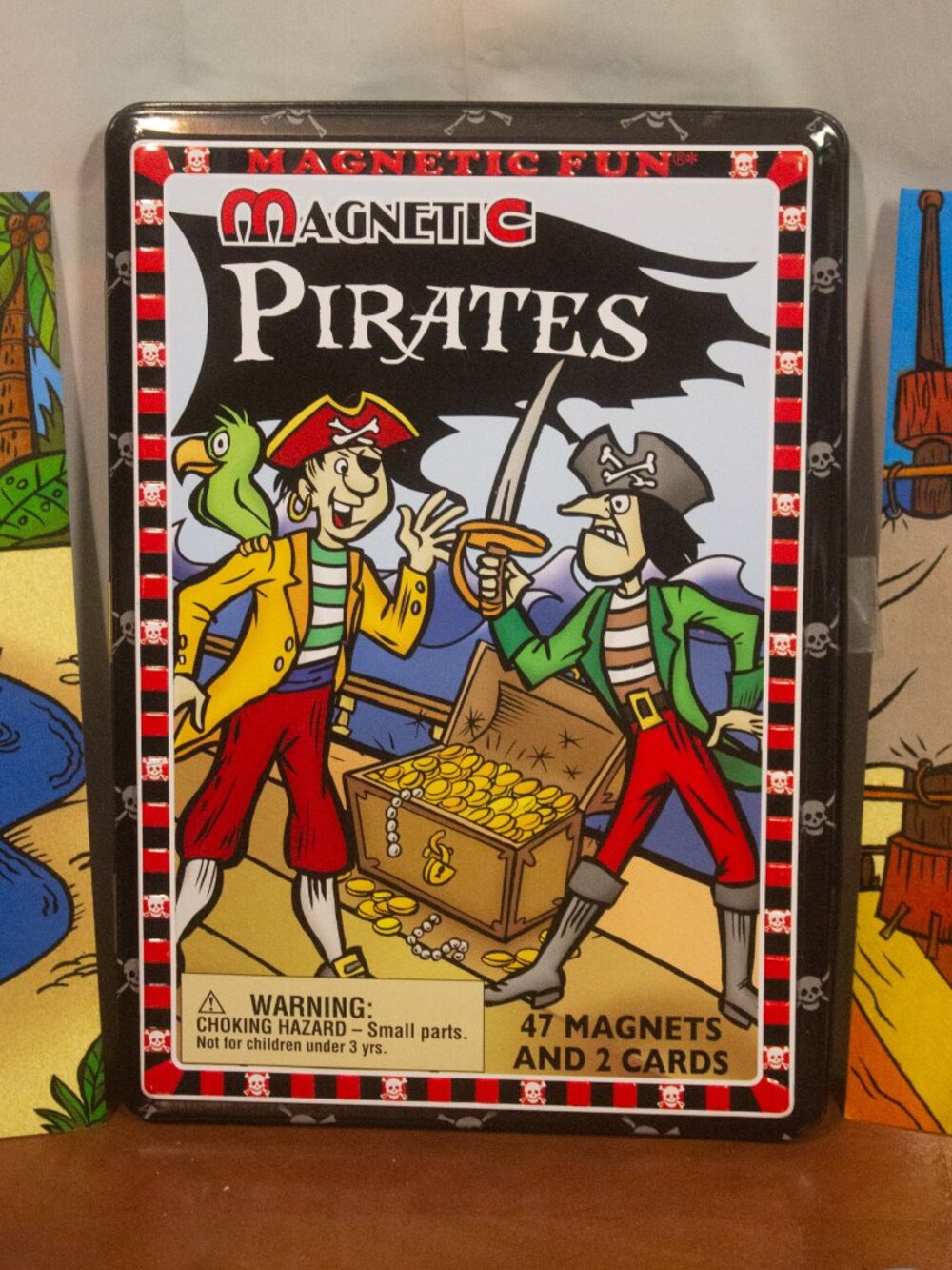 Magnetic Pirates Playset – Vintage Tin – 46 Magnets – Adventure Game
